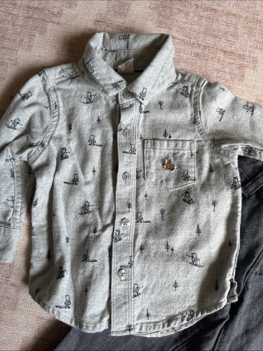 Baby Gap Flannel Gray 2Piece Shirt and Pants Set size 12-18M